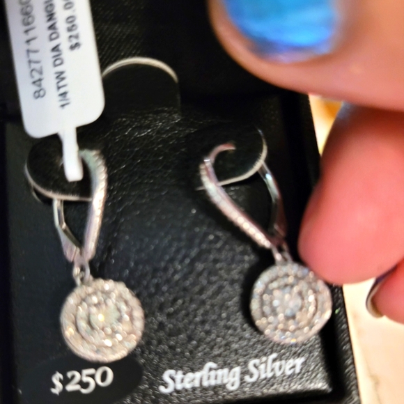 Geniune Diamond leverback earrings   full quarter caret ss NWT - Picture 4 of 17